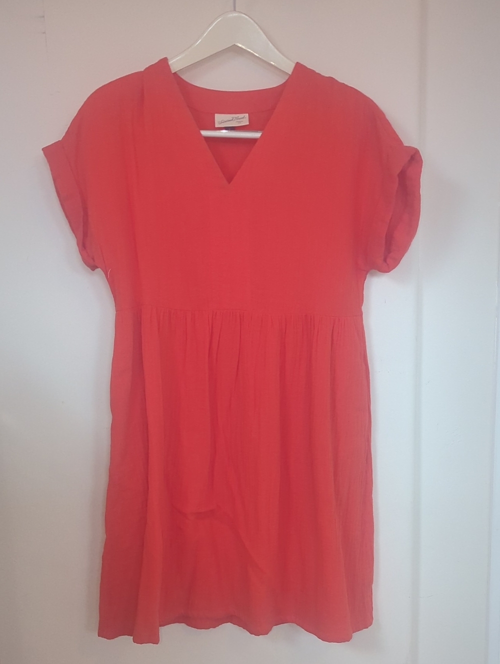 Universal Thread Coral V-Neck Short Sleeve Tunic Dress